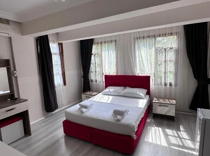 Hotel Sakliderebutikotel