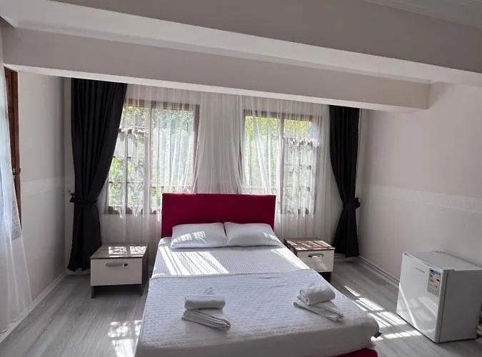 Hotel Sakliderebutikotel Edremit (Balikesir)