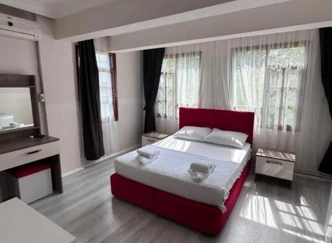 Hotel Sakliderebutikotel Edremit (Balikesir)