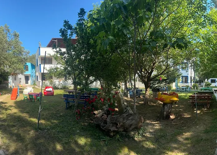 Hotel Sakliderebutikotel *