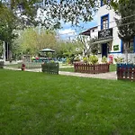 Hotel Sakliderebutikotel