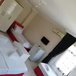 Sakliderebutikotel Hotel