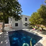Hotel Sakliderebutikotel Edremit (Balikesir)