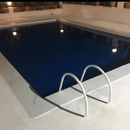 Sakliderebutikotel Edremit (Balikesir)