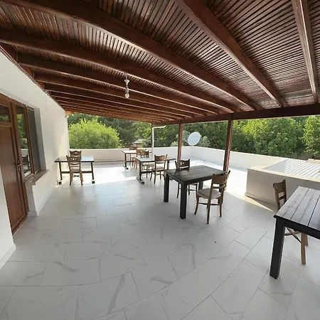 Sakliderebutikotel *