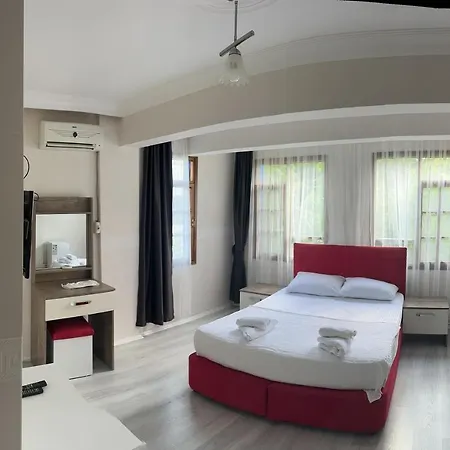 Sakliderebutikotel *