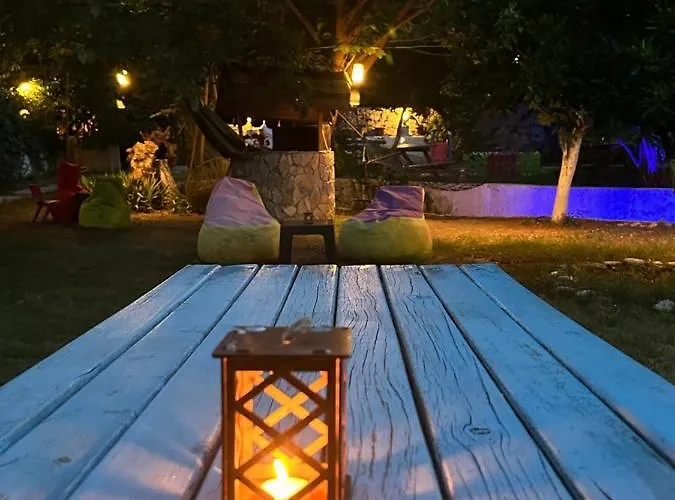 فندق Sakliderebutikotel