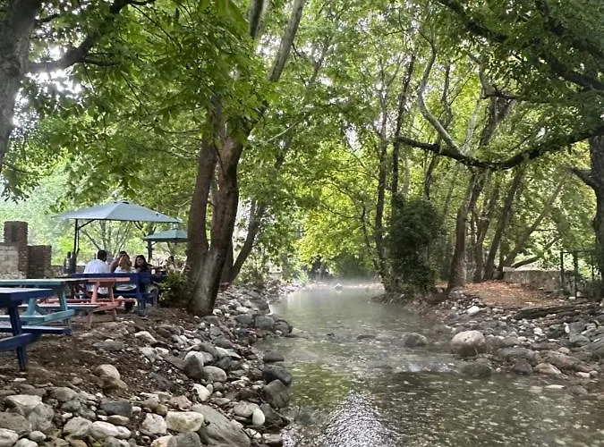 فندق Sakliderebutikotel